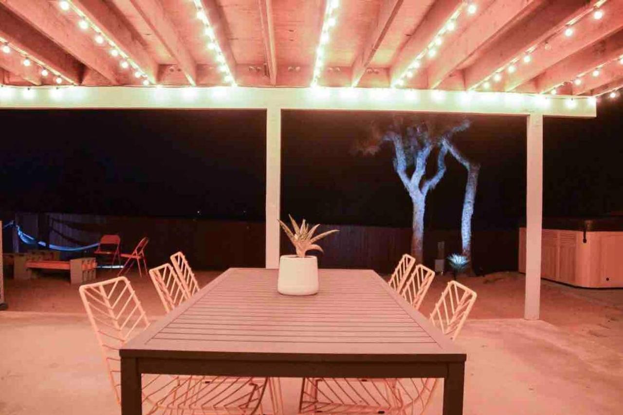 Made In The Shade - Central, Hot Tub, Ac, Sleeps 8 Villa Joshua Tree Exterior foto